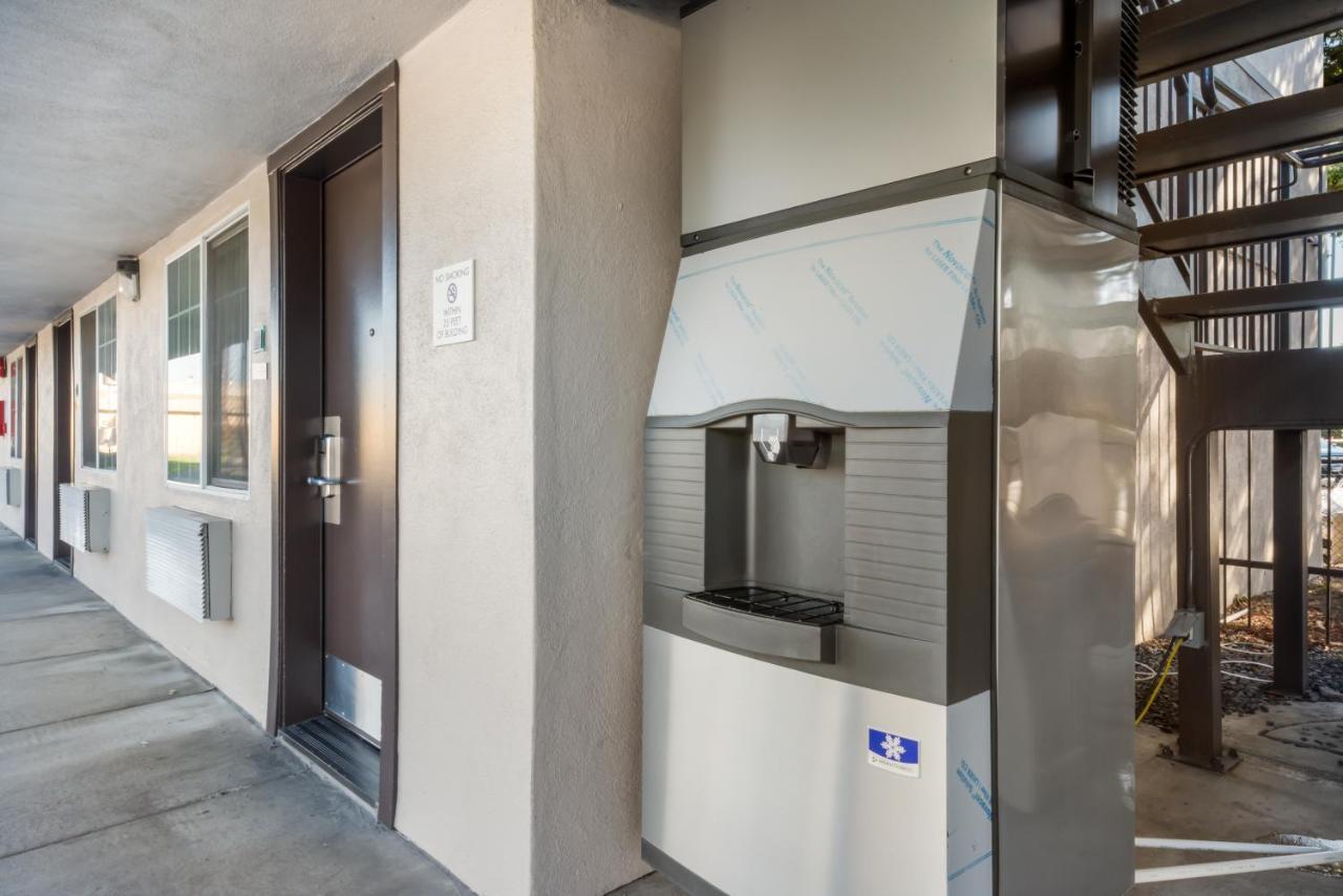 Americas Best Value Inn Santa Rosa Bagian luar foto