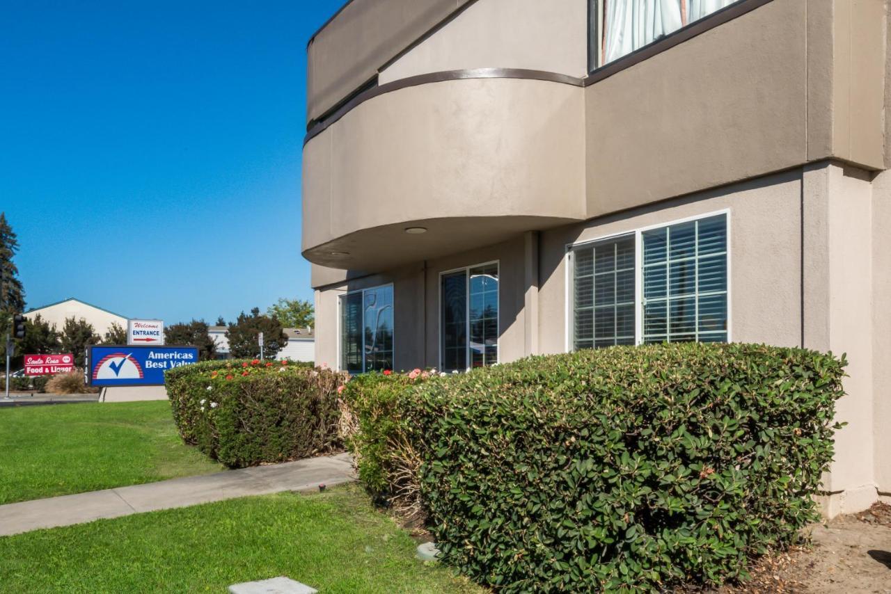 Americas Best Value Inn Santa Rosa Bagian luar foto