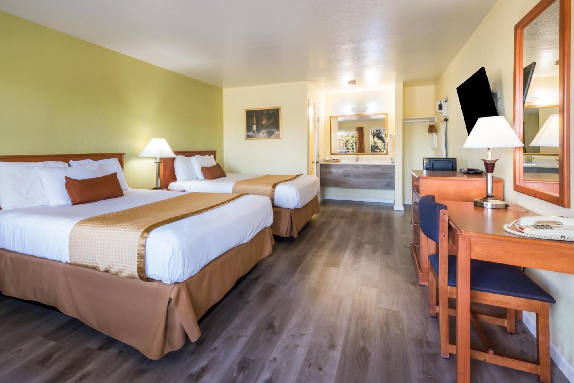 Americas Best Value Inn Santa Rosa Bagian luar foto
