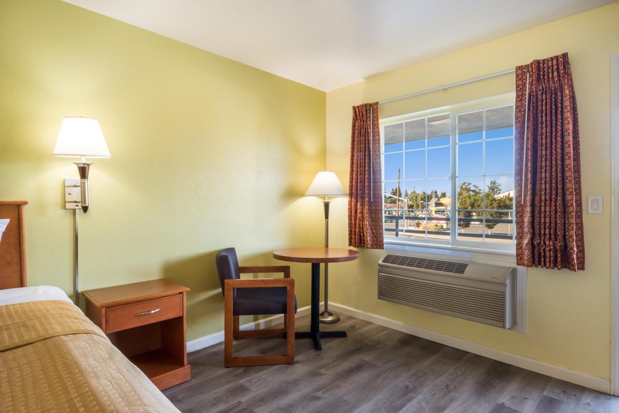 Americas Best Value Inn Santa Rosa Bagian luar foto
