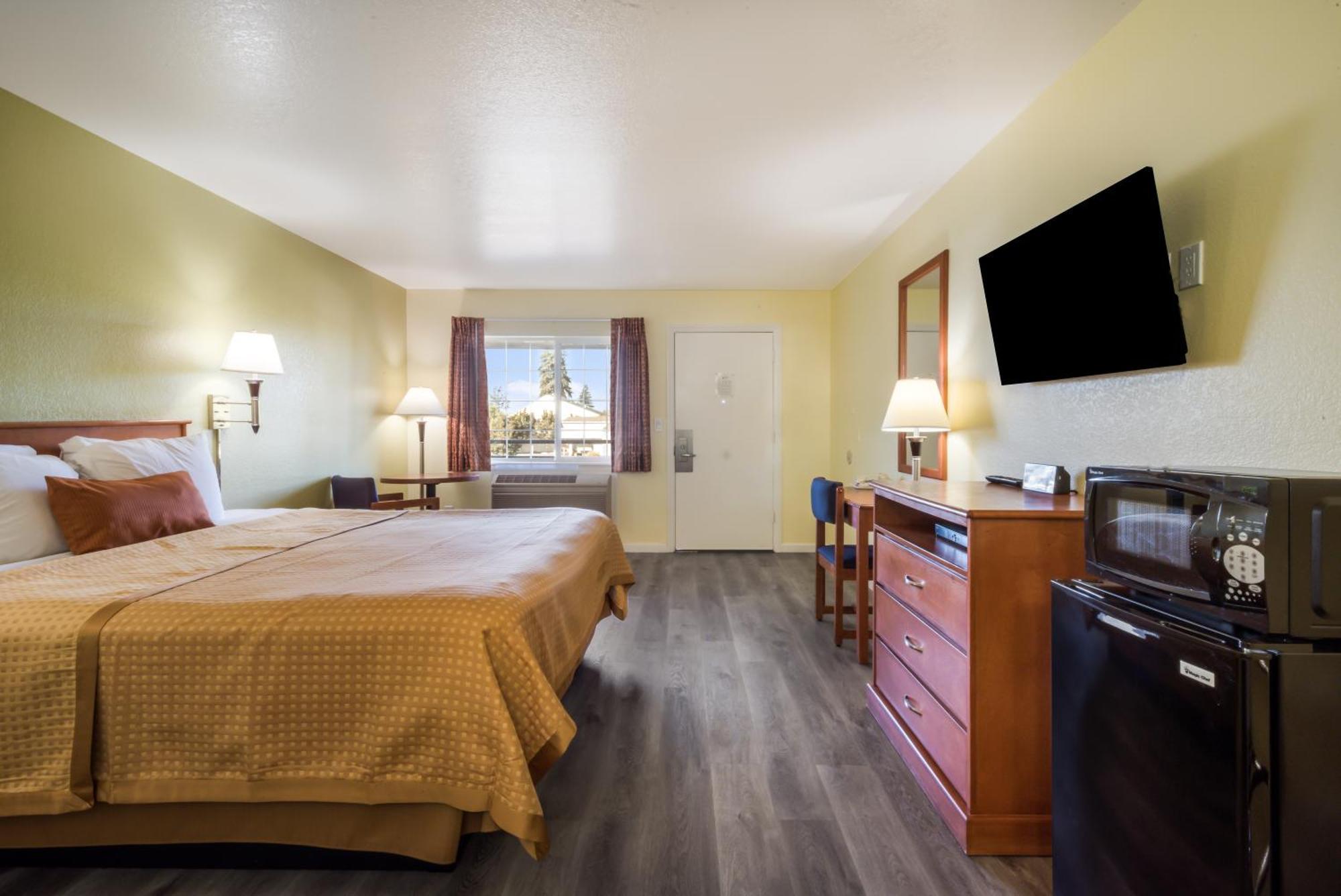 Americas Best Value Inn Santa Rosa Bagian luar foto