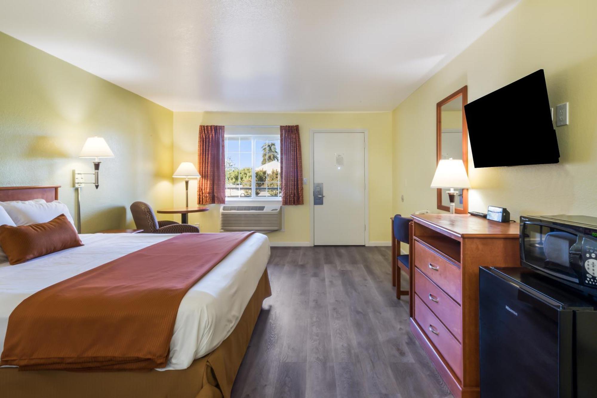 Americas Best Value Inn Santa Rosa Bagian luar foto