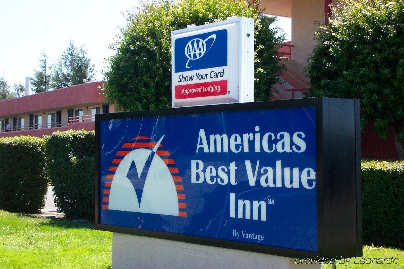 Americas Best Value Inn Santa Rosa Bagian luar foto
